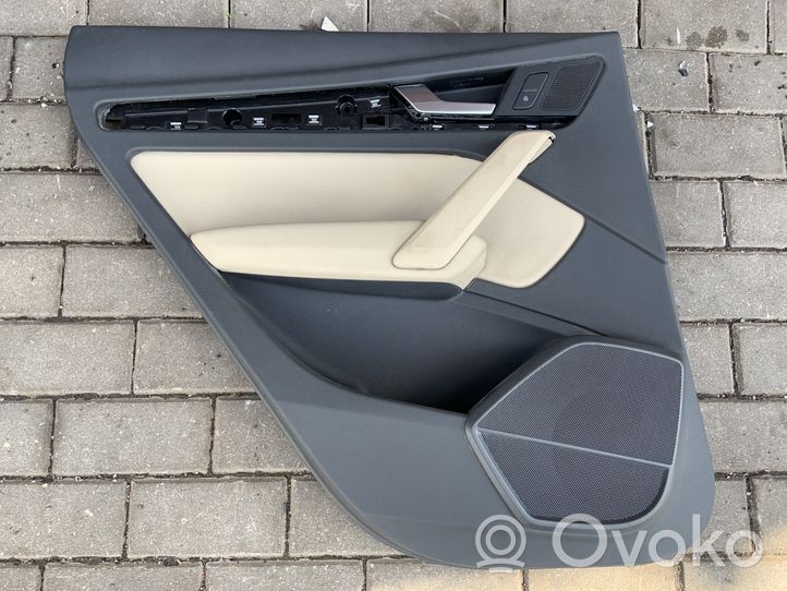 Audi Q5 SQ5 Takaoven verhoilu 80A867487