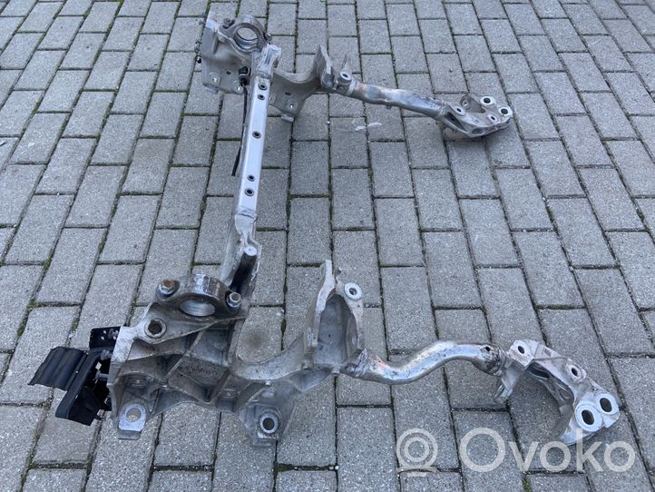 Audi Q7 4M Sottotelaio anteriore 4M0399315R