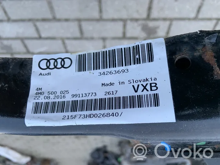 Audi Q7 4M Sottotelaio posteriore 4M0500025