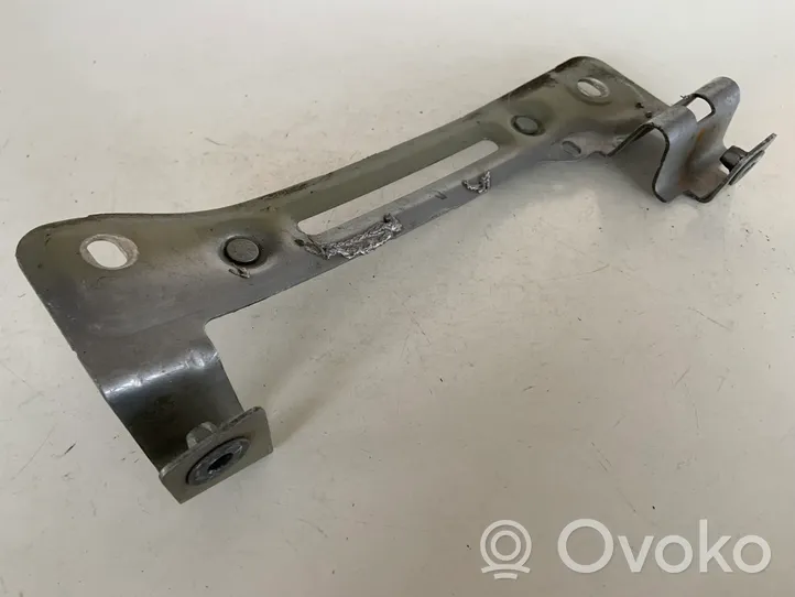 Audi Q7 4M Supporto di montaggio del parafango 4M0821431