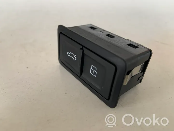 Audi Q7 4M Bouton interrupteur ouverture du coffre 4G0959831D