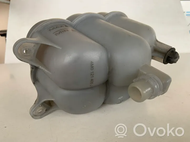 Audi Q7 4M Coolant expansion tank/reservoir 4M0121405J