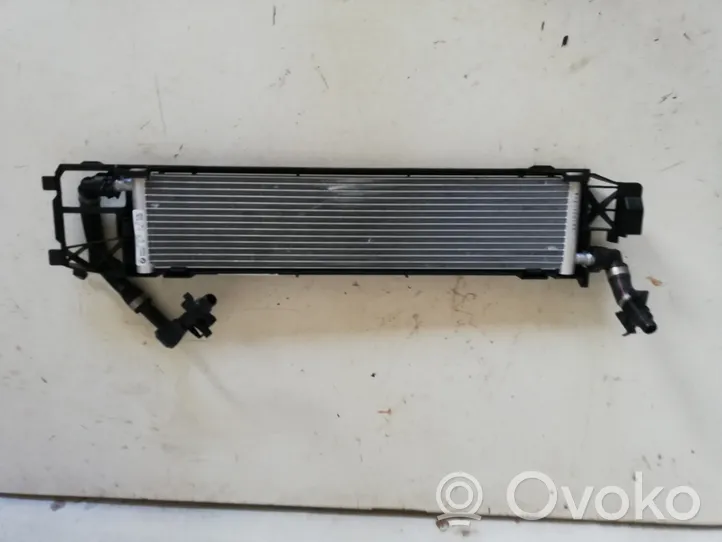 BMW X3 G01 Dzesēšanas šķidruma radiators 8472304