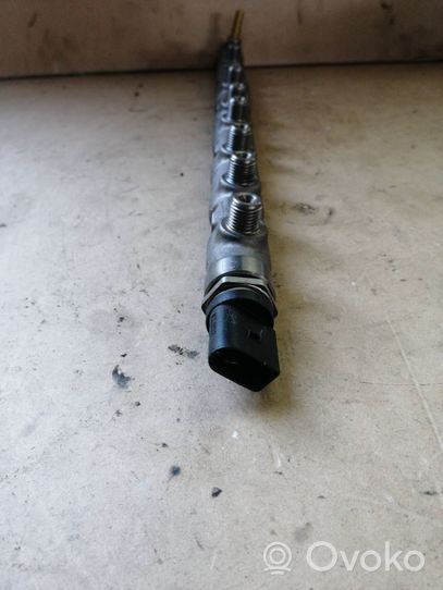 BMW X6 F16 Fuel main line pipe 0445216049