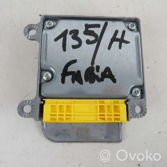 Skoda Fabia Mk3 (NJ) Airbag control unit/module 1C0909601A