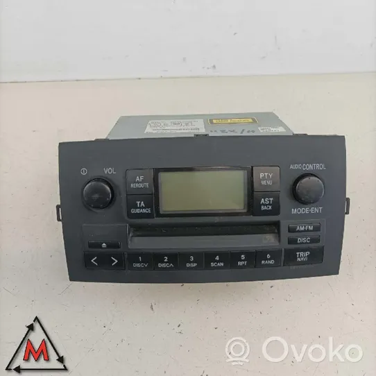 Toyota Corolla E110 Radio/CD/DVD/GPS-pääyksikkö 86120-13060-B0