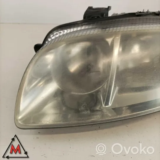 Alfa Romeo GT Headlight lense 60681584