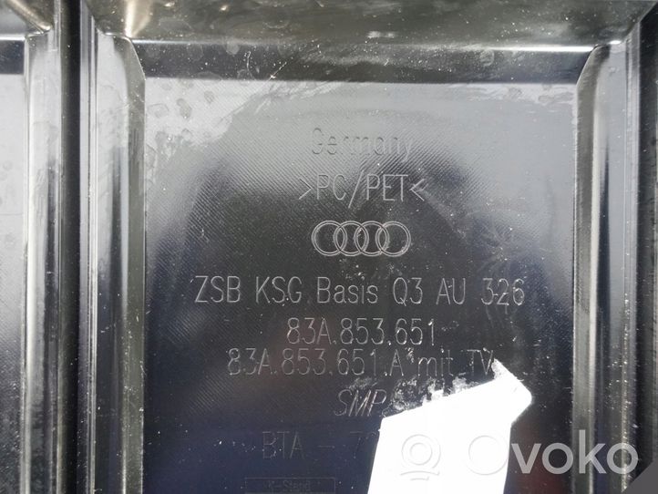 Audi Q3 F3 Etupuskurin ylempi jäähdytinsäleikkö 83A853651