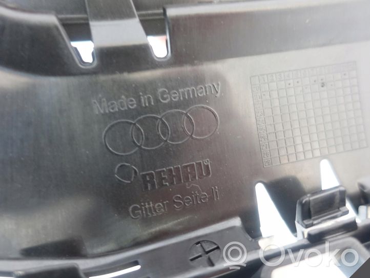 Audi RS3 8Y Grille inférieure de pare-chocs avant 8Y0807681F