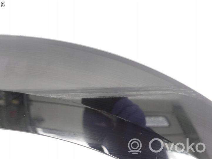 Peugeot 208 Rivestimento passaruota posteriore 9823300580