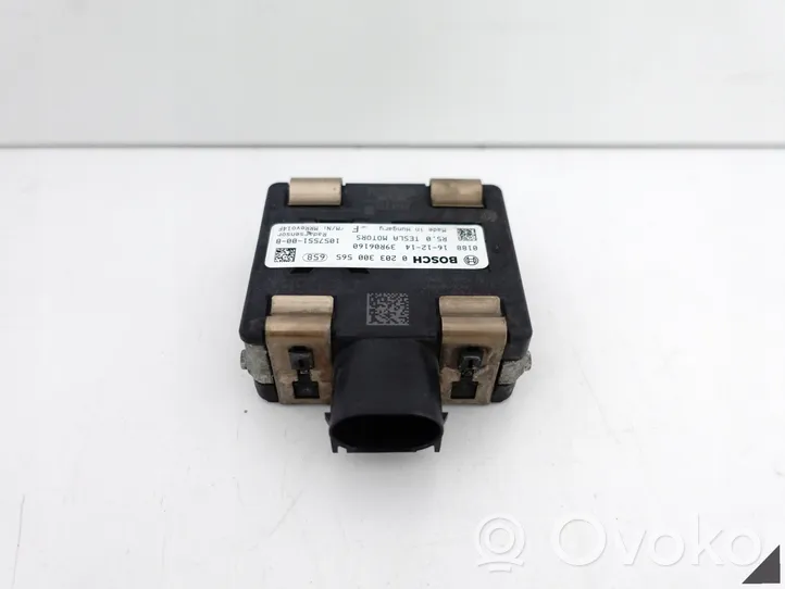 Tesla Model X Sensor de radar Distronic 105755100B