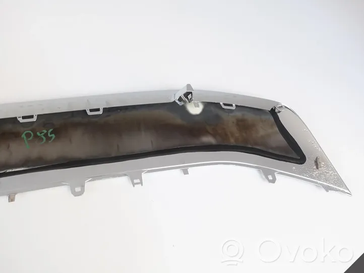 Audi A4 S4 B9 8W Etupuskurin reuna 8W0807717C