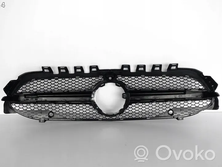 Mercedes-Benz A W177 AMG Grille calandre supérieure de pare-chocs avant A1778882900