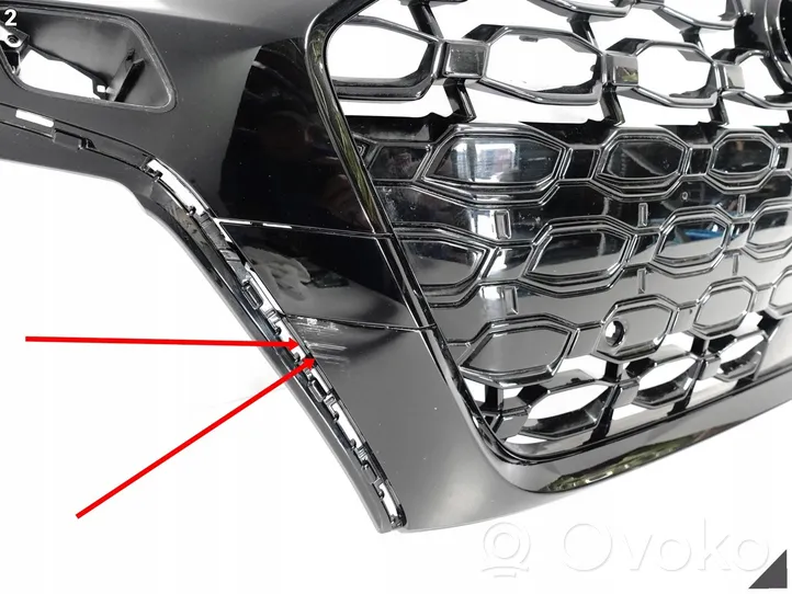 Audi RS3 8Y Grille calandre supérieure de pare-chocs avant 8Y0853651H