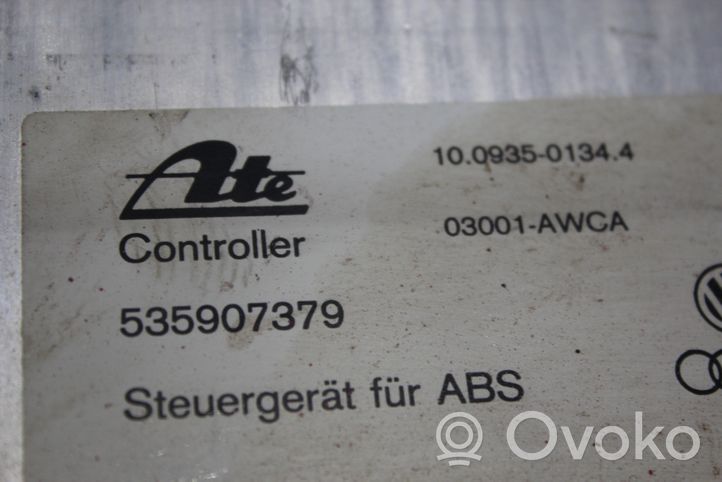 Volkswagen Golf III ABS-ohjainlaite/moduuli 535907379