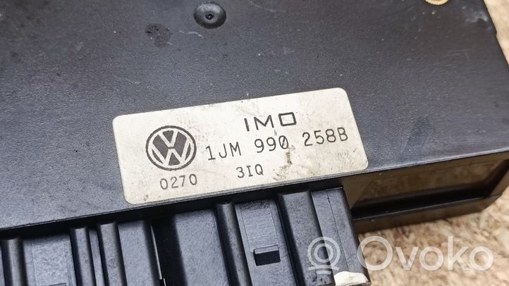 Volkswagen New Beetle Moduł / Sterownik komfortu 1JM990258B