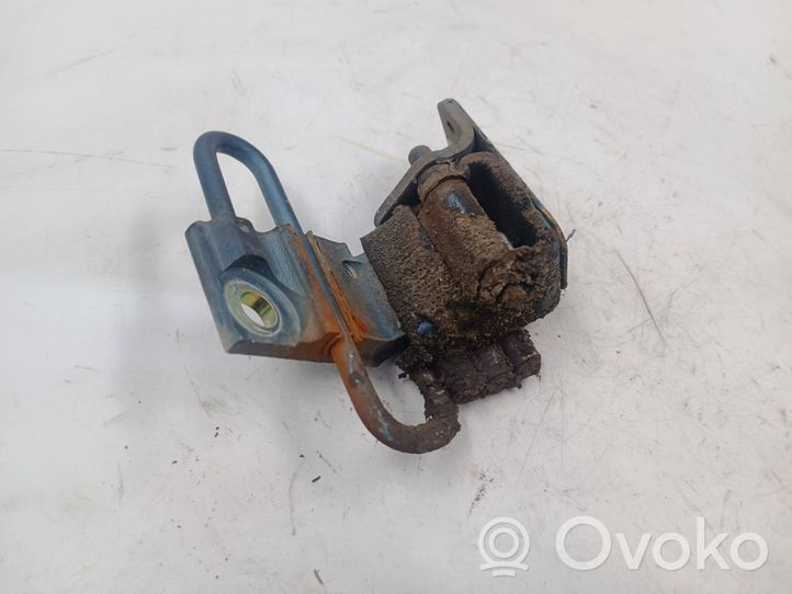 Audi A6 S6 C5 4B Charnière inférieure de porte avant 4B0831411B