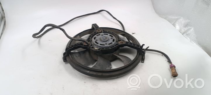 Audi A4 S4 B5 8D Ventilatore di raffreddamento elettrico del radiatore 849354V