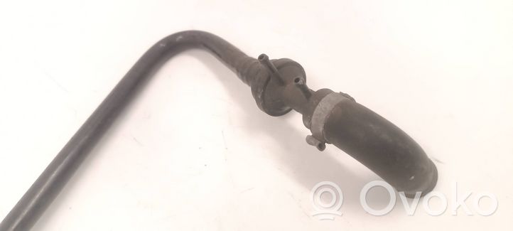 Audi A4 S4 B5 8D Breather/breather pipe/hose 3611813