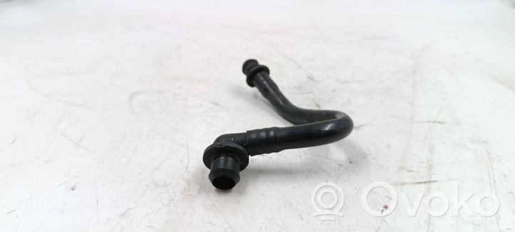 Volkswagen PASSAT B5 Breather/breather pipe/hose 