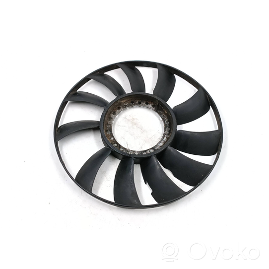 Audi A4 S4 B5 8D Hélice moteur ventilateur 058121301B