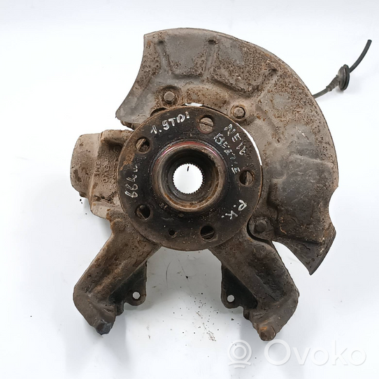 Volkswagen New Beetle Front wheel hub 