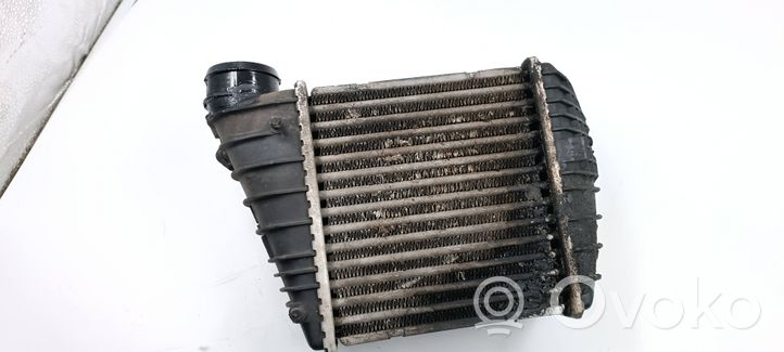 Volkswagen Bora Radiatore intercooler 1J0145803