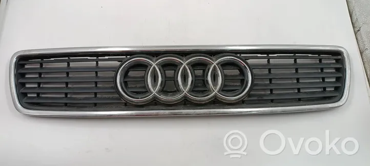 Audi A4 S4 B5 8D Atrapa chłodnicy / Grill 8D0853651J