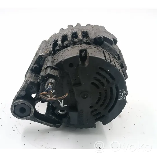 Audi A4 S4 B5 8D Generatore/alternatore 