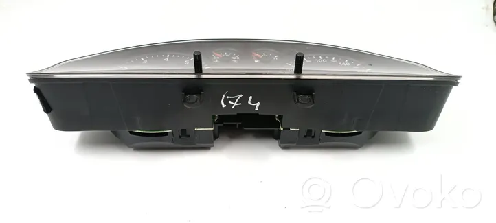 Audi A4 S4 B5 8D Compteur de vitesse tableau de bord 8D0919861C