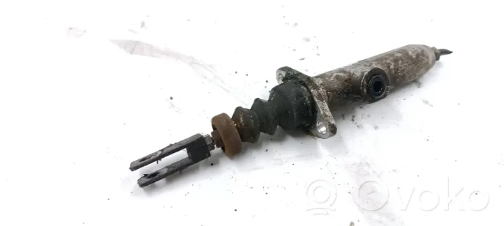 Audi 100 S4 C4 Główny cylinder sprzęgła 4A0721401