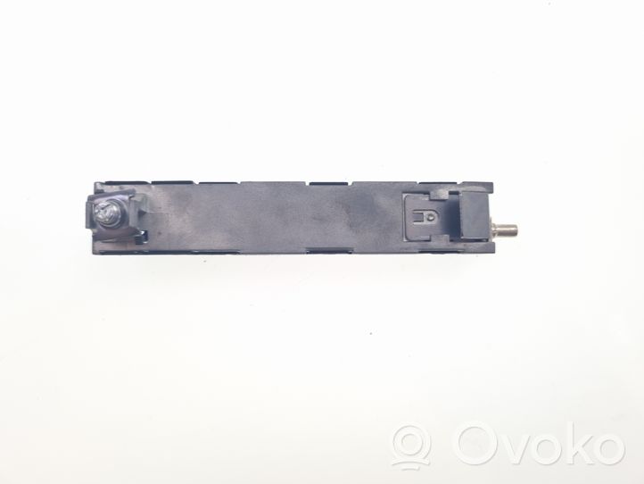 Volkswagen Tiguan Amplificateur d'antenne 5NA035577A