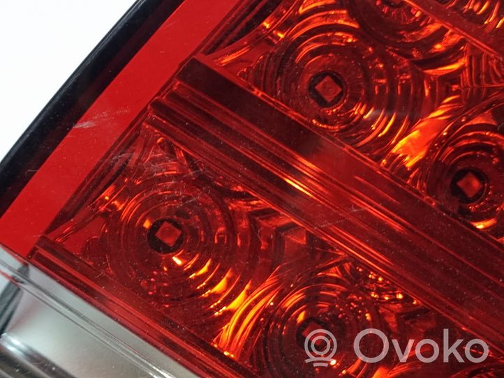 Porsche Cayenne (92A) Lampy tylnej klapy bagażnika 7P5945094N