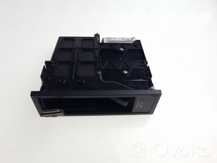 Volkswagen Golf VI Head unit multimedia control 5N0035342C