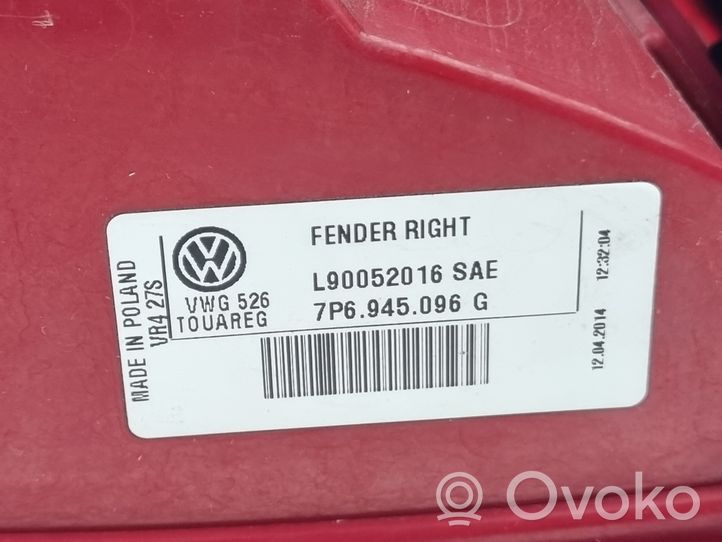 Volkswagen Touareg II Feux arrière / postérieurs 7P6945096G