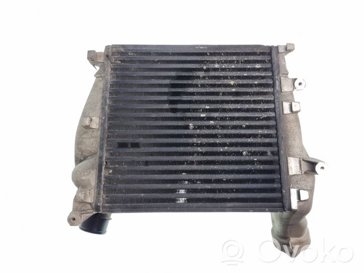 Porsche Cayenne (92A) Chłodnica powietrza doładowującego / Intercooler 7L5145804D