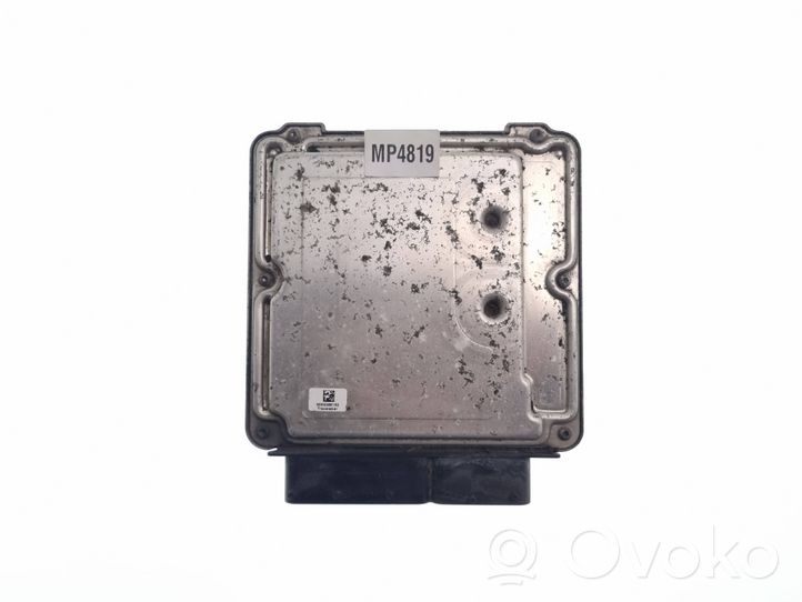 Volkswagen Tiguan Calculateur moteur ECU 03L906022RN