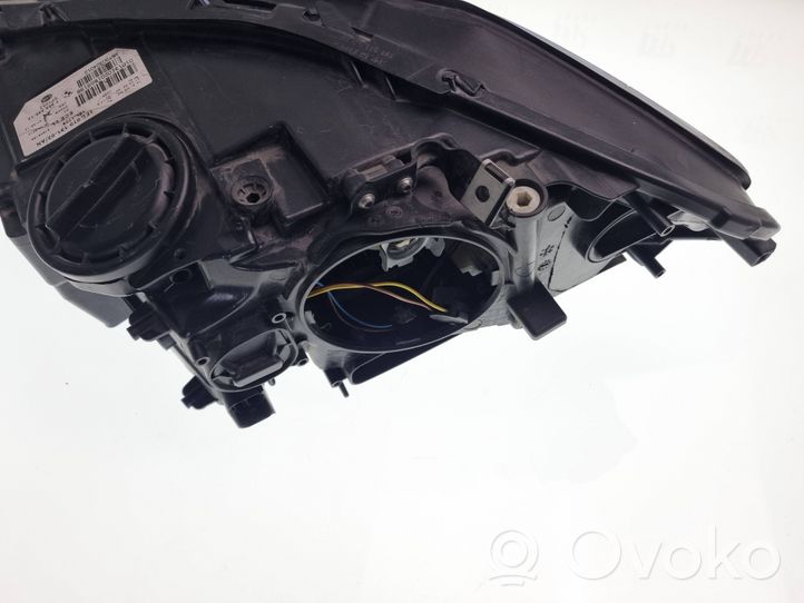 BMW 5 F10 F11 Lampa przednia 7203240