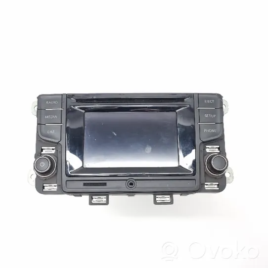 Volkswagen Polo V 6R Unité principale radio / CD / DVD / GPS 6C0035869B