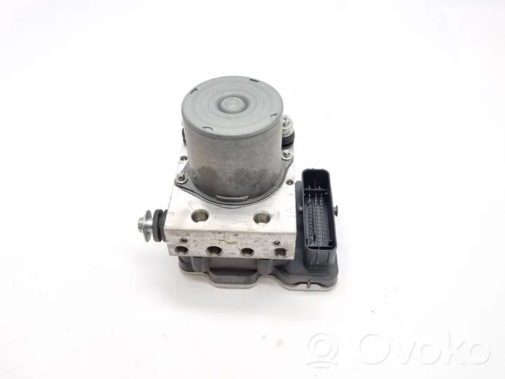 Nissan Rogue ABS-pumppu 476606RR5E