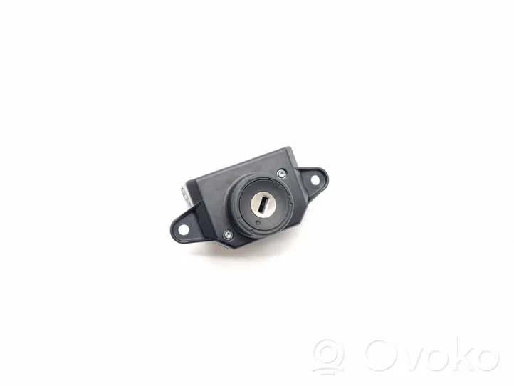 Audi Q7 4L Ignition lock 4F0909131G