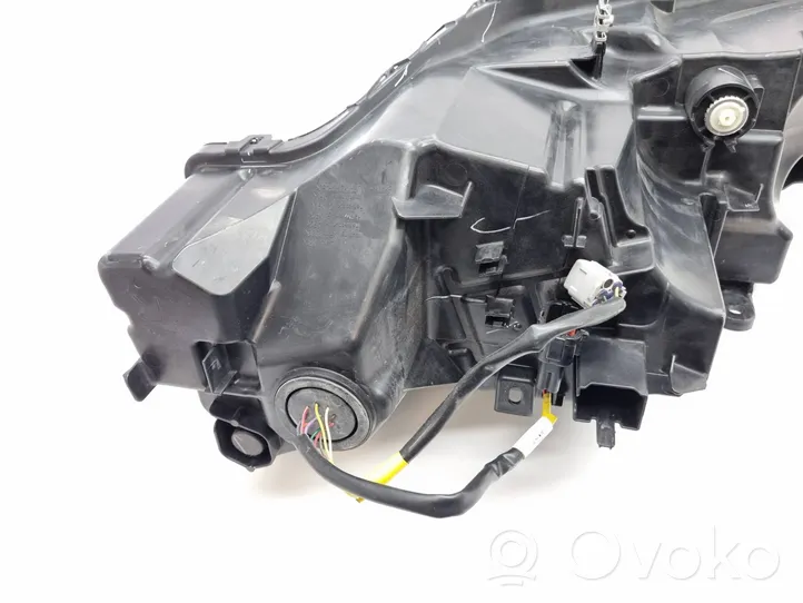 Nissan Rogue Phare frontale 100088D033