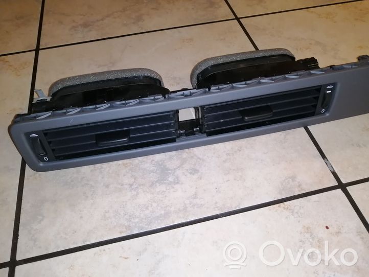 Volvo V70 Griglia di ventilazione centrale cruscotto 