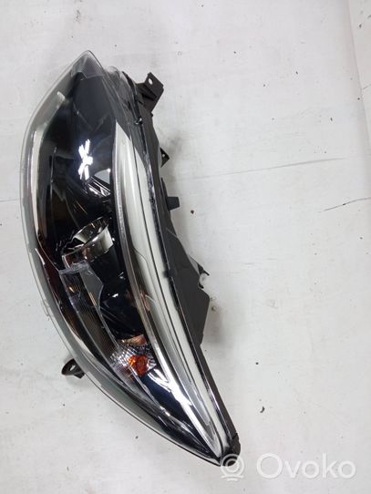 Renault Captur Lot de 2 lampes frontales / phare 260603859R