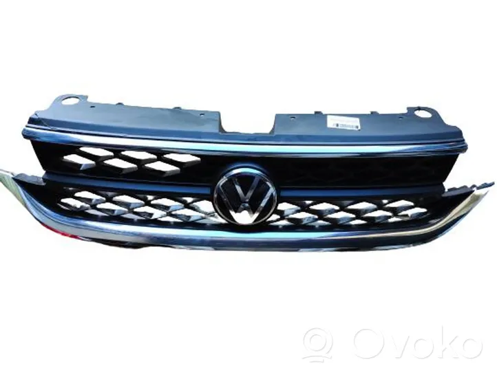 Volkswagen Atlas Maskownica / Grill / Atrapa górna chłodnicy 2GJ853651B