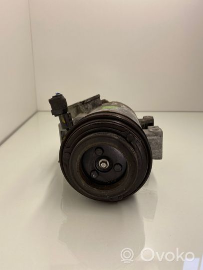 Mazda 3 II Ilmastointilaitteen kompressorin pumppu (A/C) F500-JUBBA-01