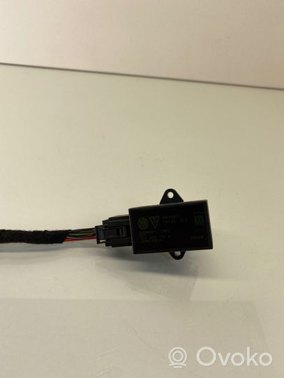 Volkswagen Touareg I Seat heating relay 7L0959772D