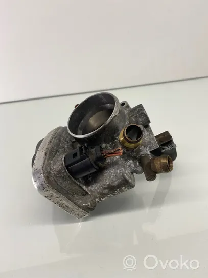 Opel Zafira B Throttle valve 55560398