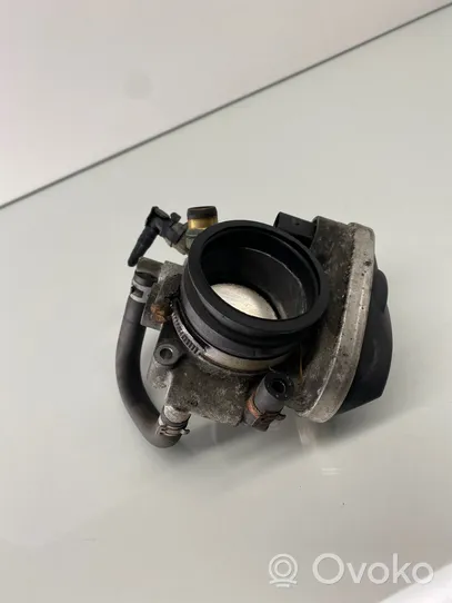 Opel Vectra C Throttle valve 55562380