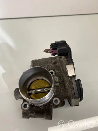Opel Astra J Throttle valve 55565489
